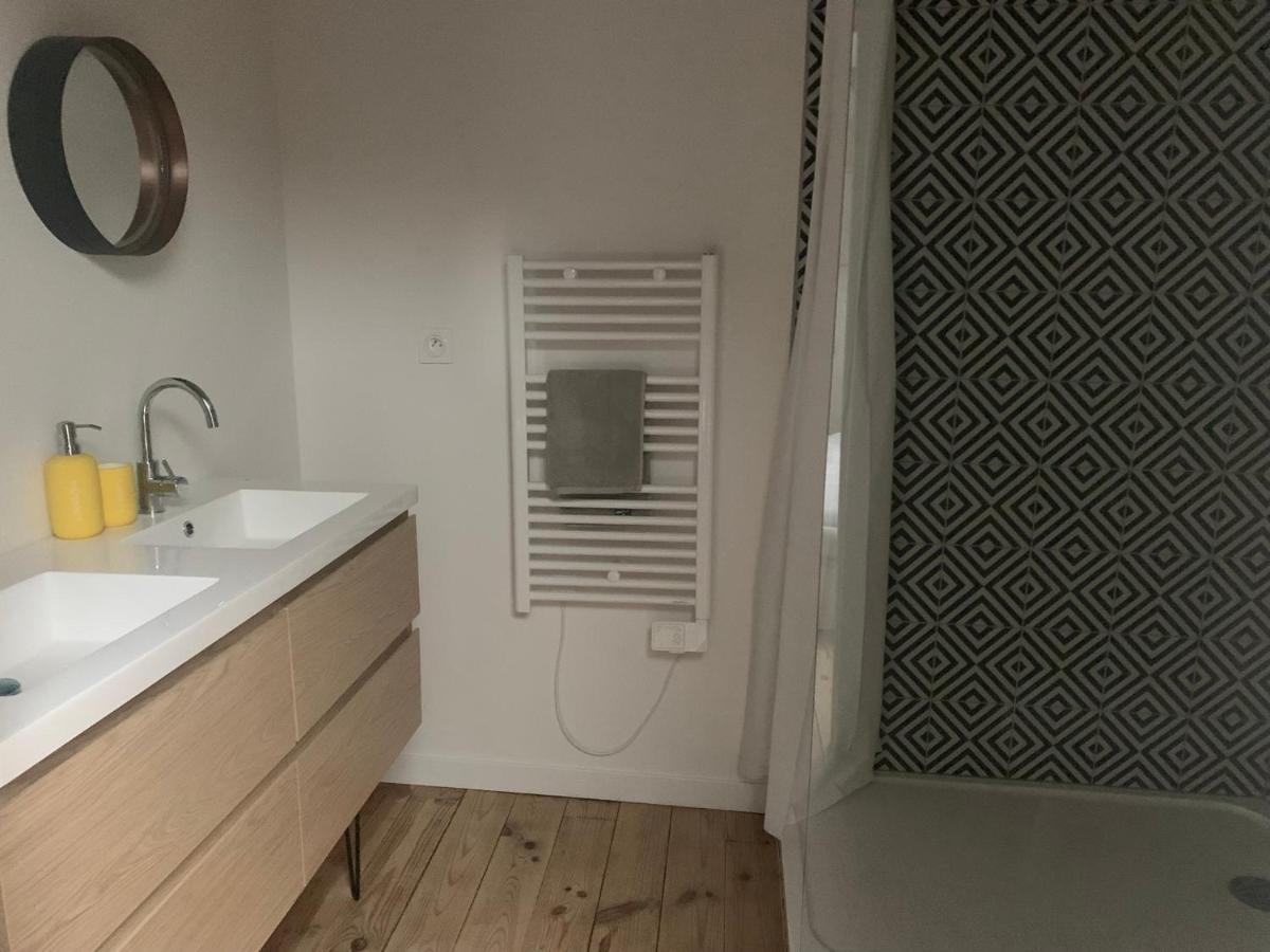 Maison Papillon Gite De Ressourcement Lusignan-Petit Esterno foto